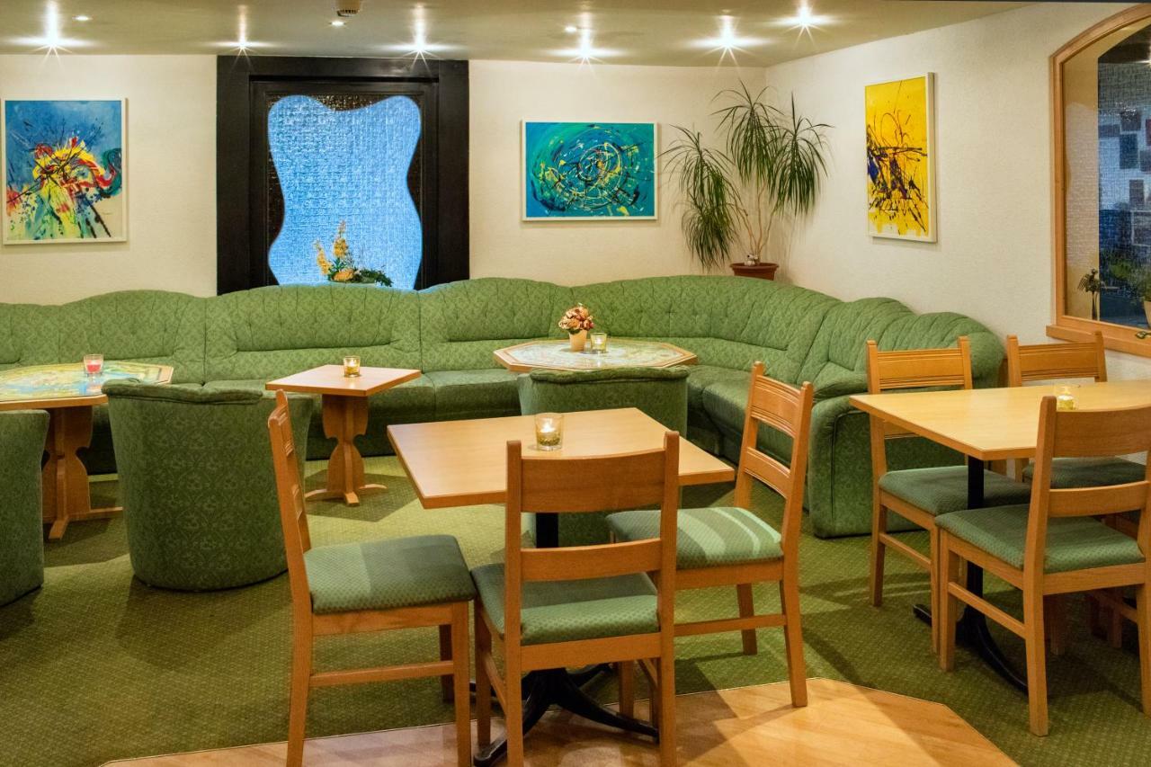 Ambiente Guesthouse Саас-Фее Екстериор снимка